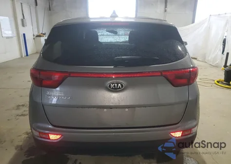 2017 Kia Sportage Lx z USA, uszkodzony, nr VIN KNDPMCAC0H7242304
